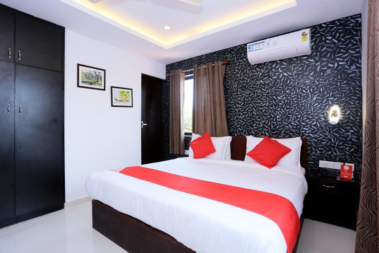 Capital O 61059 Green Life Hotel Kochi Exterior photo