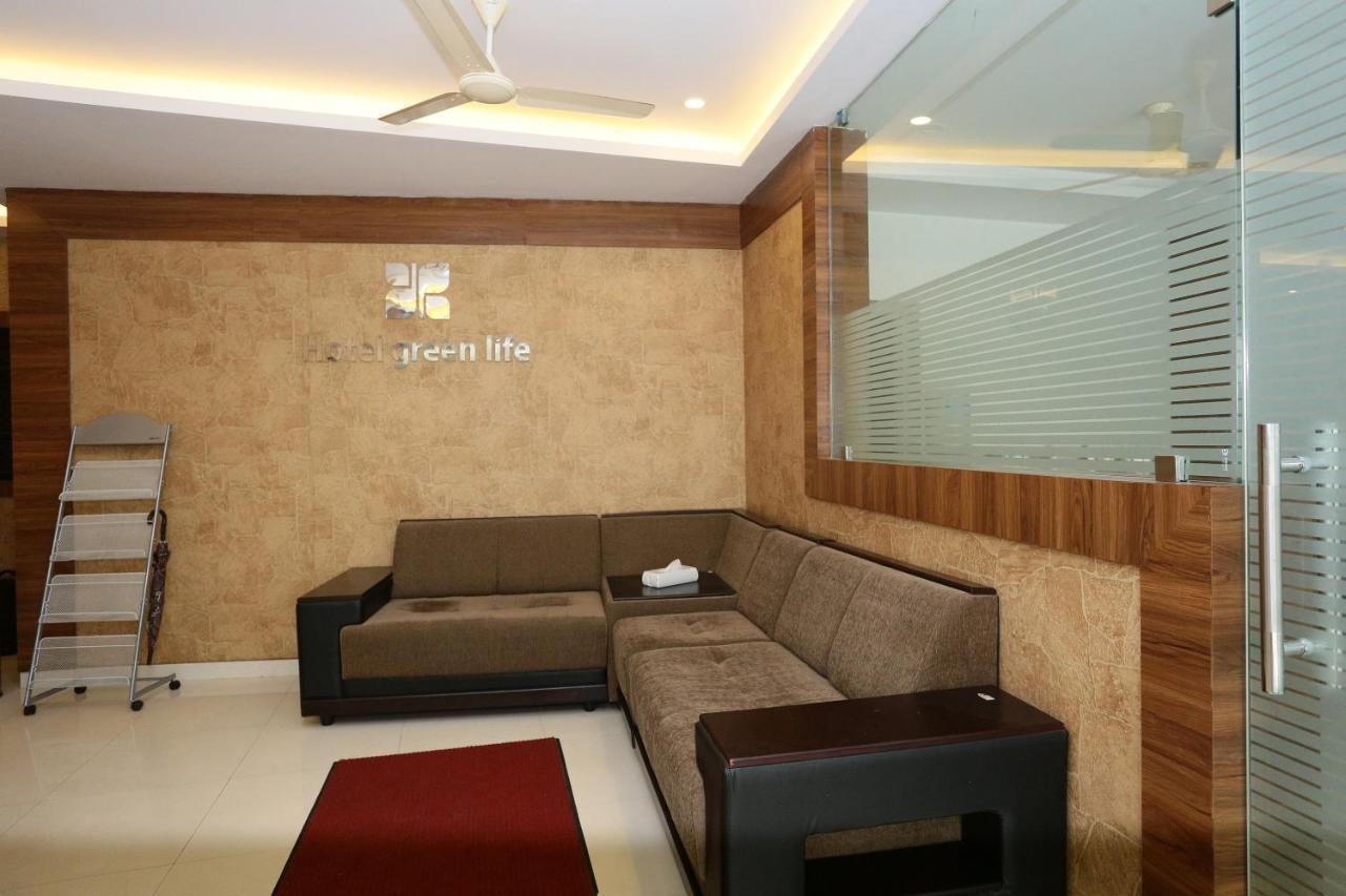 Capital O 61059 Green Life Hotel Kochi Exterior photo