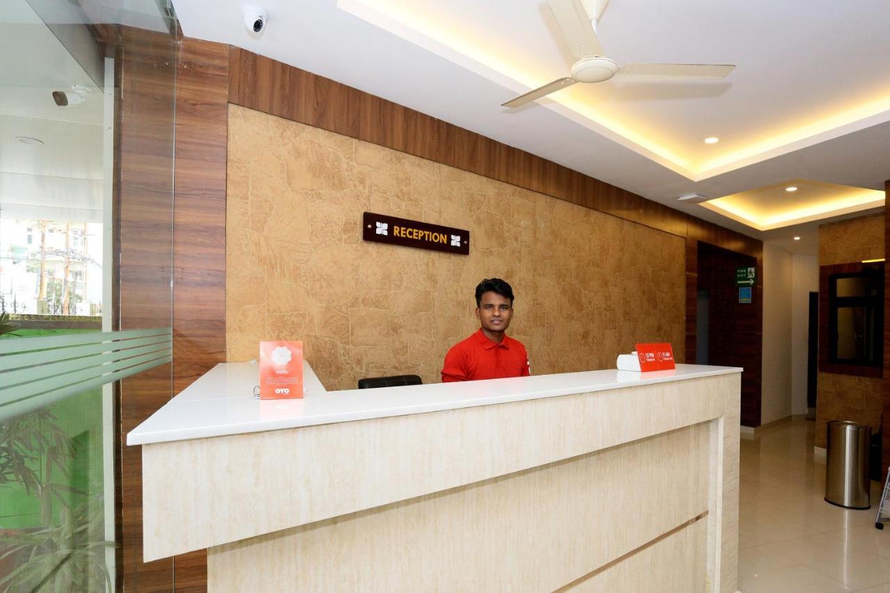 Capital O 61059 Green Life Hotel Kochi Exterior photo